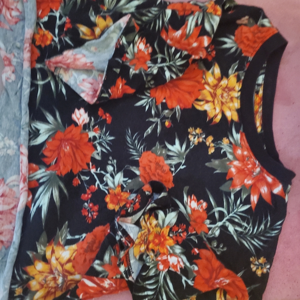 Floral cropped shirt oversize
